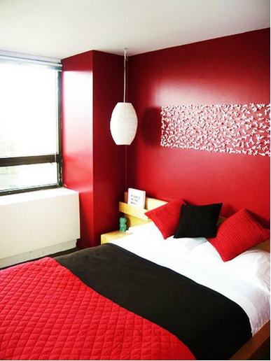 ห้องนอนสีแดง
