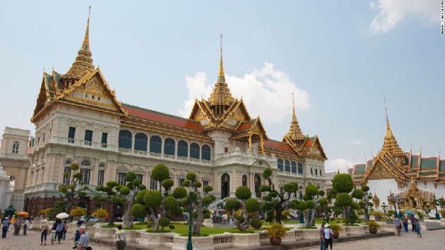 10 สุดยอดพระราชวังยอดเข้าชมสูงสุดในโลก