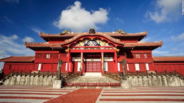 10 สุดยอดพระราชวังยอดเข้าชมสูงสุดในโลก