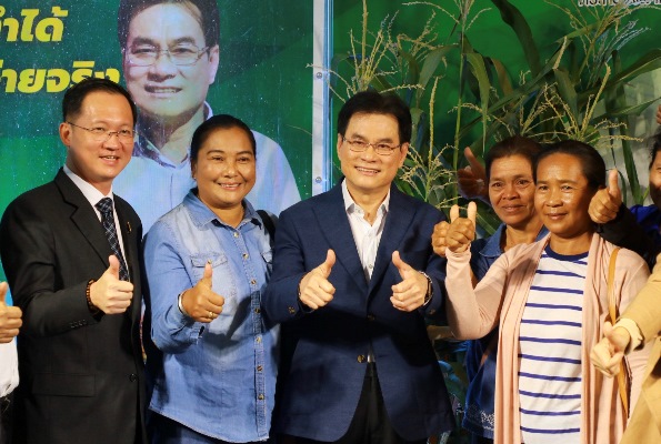 จ่ายประกันรายได้ข้าวโพด